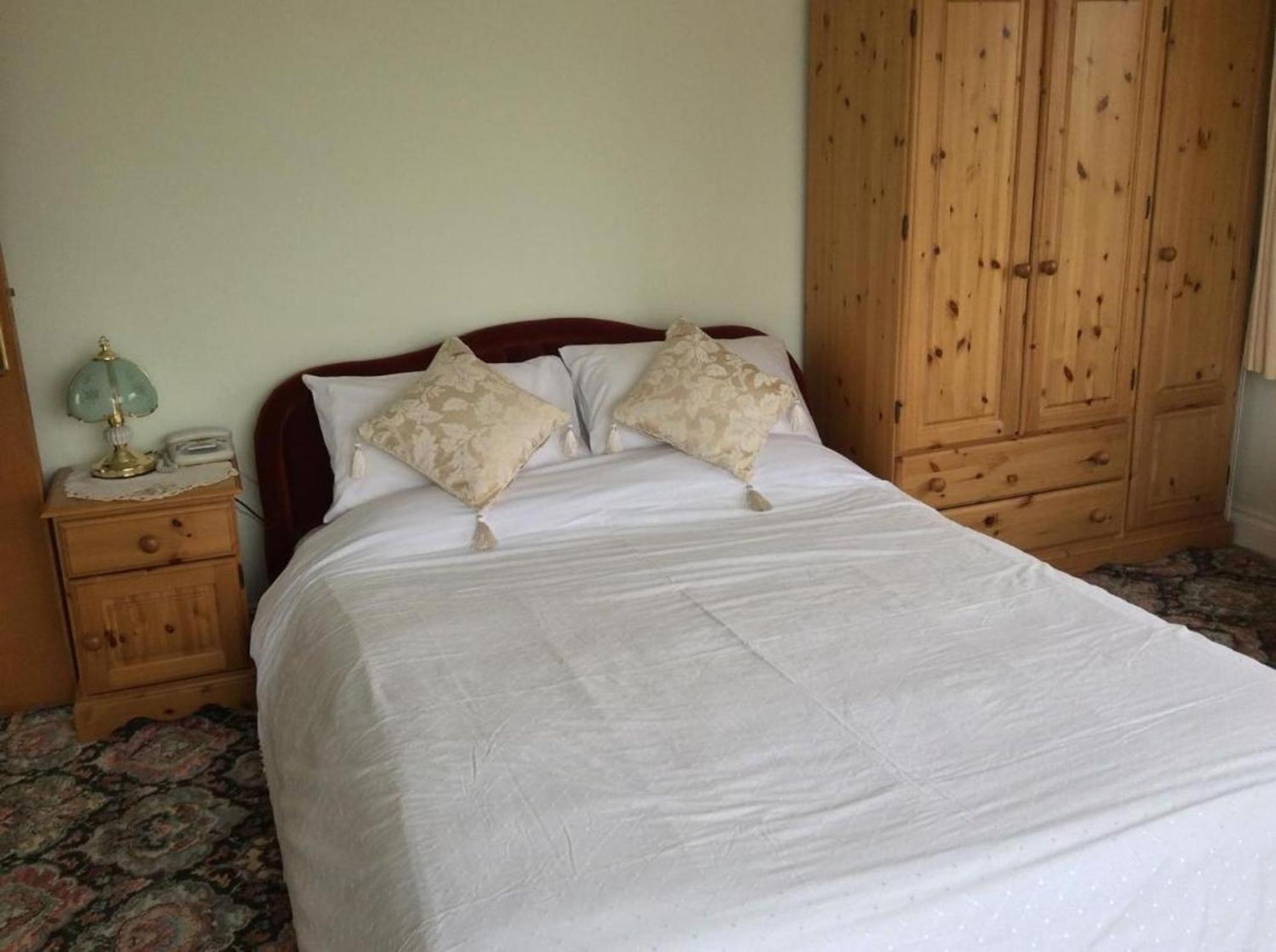 Room In Guest Room - Orchard Manor, Fore Street, Probus Truro Eksteriør bilde